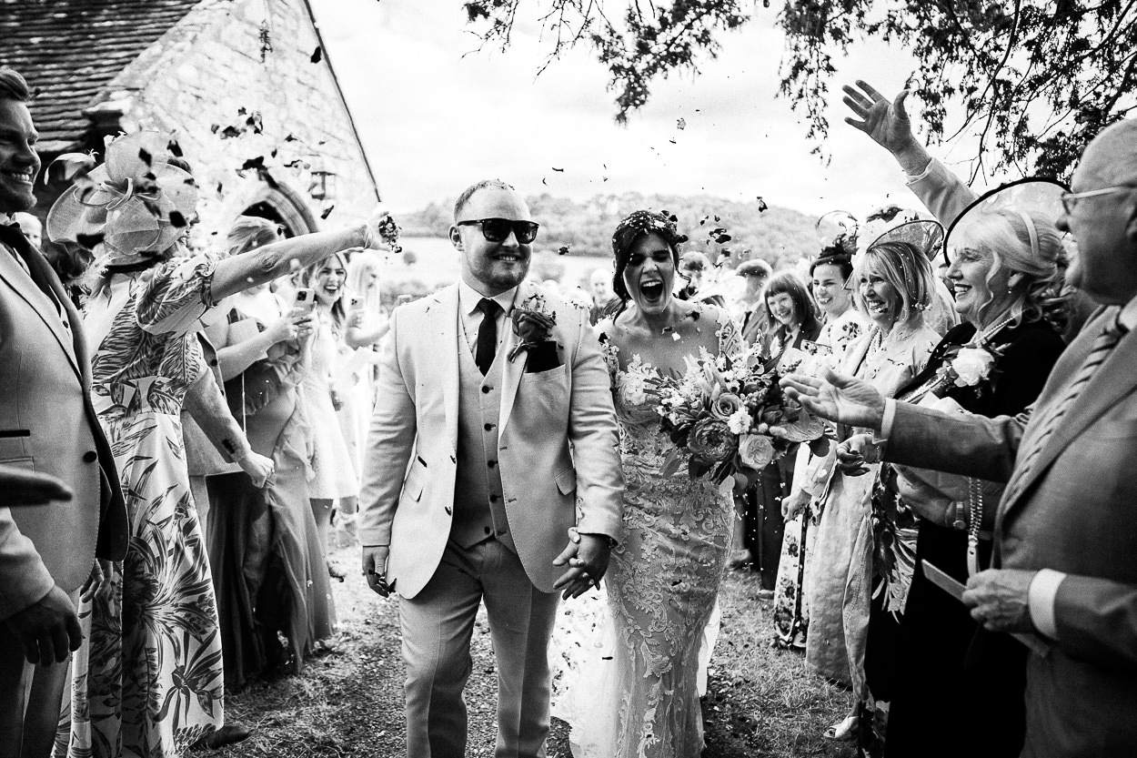 SANT FFRAED HOUSE WEDDING PHOTOGRAPHY 056 SANT FFRAED HOUSE WEDDING PHOTOGRAPHY 056
